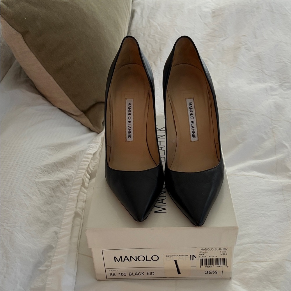 Manolo Blahnik Black 105 BB Pump